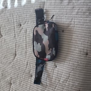 Lululemon Belt Bag- Bum bag